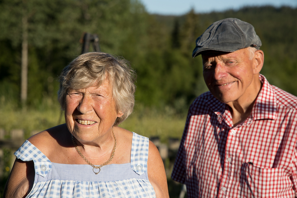 Besøk på Trehørningen gård 25. juni 2020